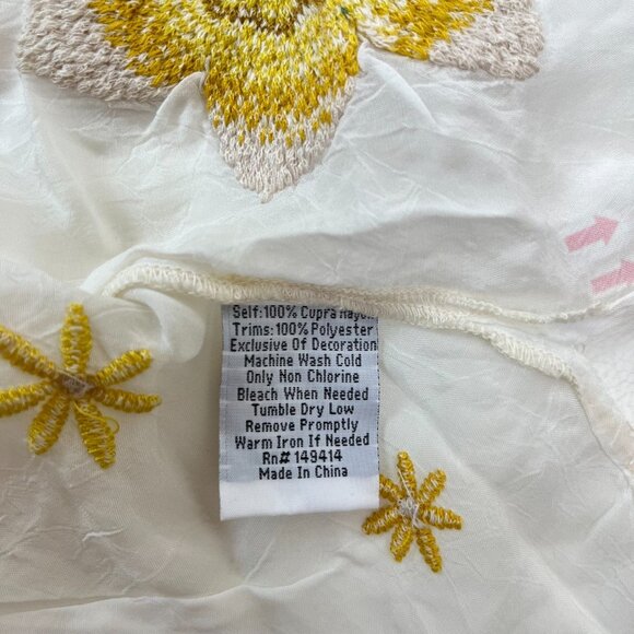 NWOT Johnny Was Texa Embroidered Floral Top Button-Down Tunic Shirt Blouse Sz S - Picture 12 of 15